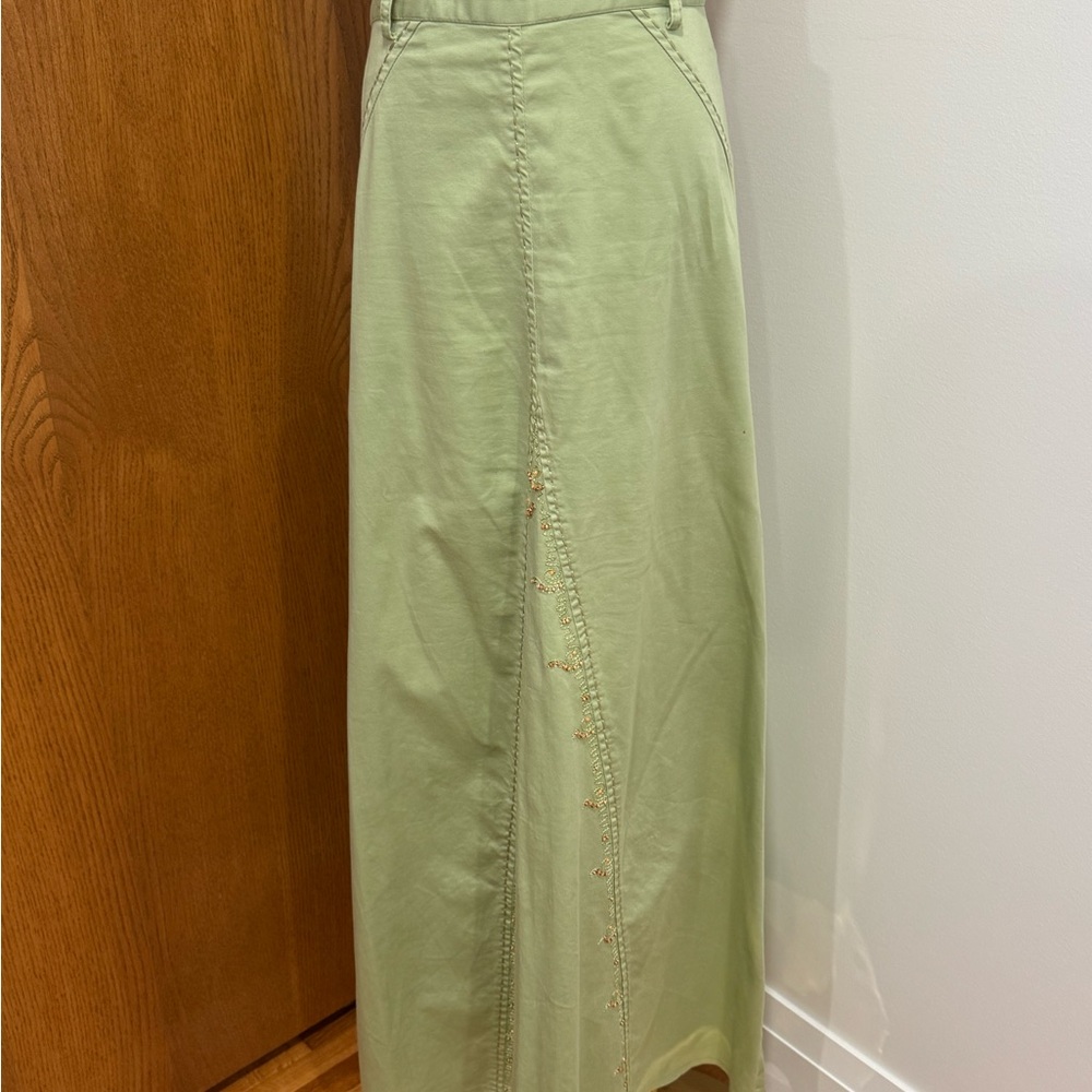 Elegant Green embroidered Maxi Skirt